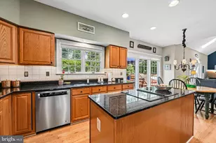 6 Hemlock Ct, Cockeysville, MD 21030 - Photo 18