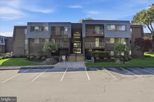 8 Stonehenge Cir, Baltimore, MD 21208 - Photo 1