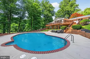 10 Hickory Hill Rd, Cockeysville, MD 21030 - Photo 1