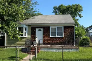 210 3rd Ave, Baltimore, MD 21227 - Photo 1