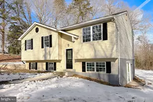 470 Sollers Wharf Rd, Lusby, MD 20657 - Photo 1