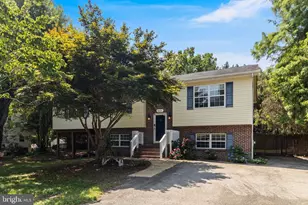 419 Grover Ln, Lusby, MD 20657 - Photo 1