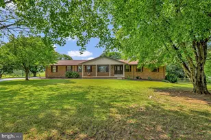61 Honeysuckle Ln, Owings, MD 20736 - Photo 1