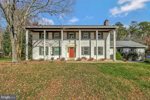 15590 Oak Glen Cir, Hughesville, MD 20637 - Photo 1