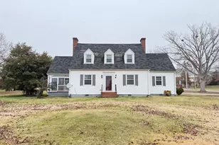 118 St Marys Ave, La Plata, MD 20646 - Photo 1