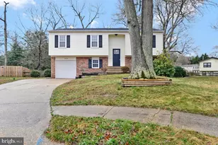 2424 Pear Tree Ct, Waldorf, MD 20602 - Photo 1