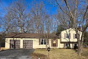 2212 Holly Oak Ct, Waldorf, MD 20601 - Photo 1