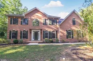 5829 Lockmere Pl, Waldorf, MD 20601 - Photo 1
