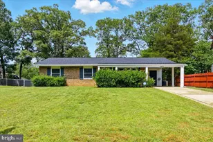 643 University Dr, Waldorf, MD 20602 - Photo 1