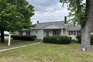 705 S 2nd St, Denton, MD 21629 - Photo 1