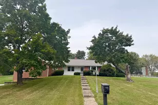 2710 Academy Dr, Westminster, MD 21157 - Photo 1