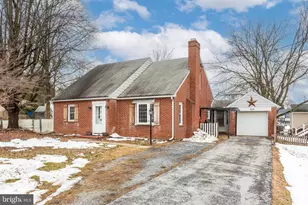 302 Anita Dr, Westminster, MD 21157 - Photo 1