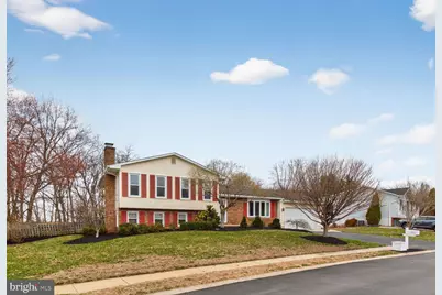 7120 Tulip Court, Sykesville, MD 21784 - Photo 1