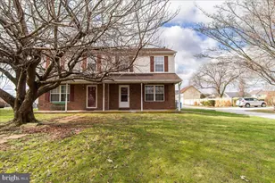 334 E Baltimore St, Taneytown, MD 21787 - Photo 1