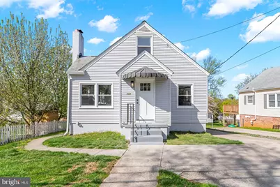 203 Montgomery Avenue, Mount Airy, MD 21771 - Photo 1