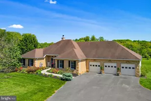 6111 Emerald Ln, Eldersburg, MD 21784 - Photo 1