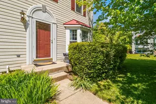 486 Lakes Ct, Westminster, MD 21158 - Photo 1