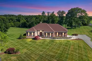 710 Waters Edge Ct, Sykesville, MD 21784 - Photo 1