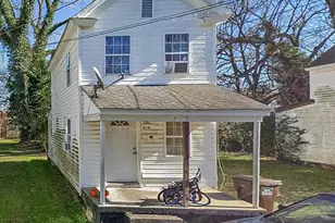 810 Center St, Cambridge, MD 21613 - Photo 1