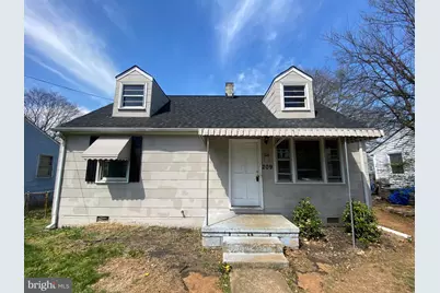 209 Frazier Street, Fredericksburg, VA 22401 - Photo 1
