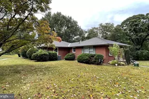 117 Courtland Dr, Fredericksburg, VA 22401 - Photo 1