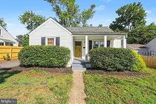 449 Hanson Ave, Fredericksburg, VA 22401 - Photo 1