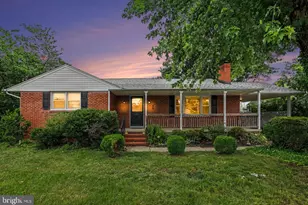 125 Hillcrest Dr, Fredericksburg, VA 22401 - Photo 1