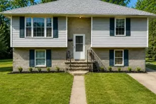 423 Palmer St, Fredericksburg, VA 22401 - Photo 1