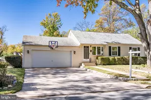 4026 Walters Ct, Fairfax, VA 22030 - Photo 1