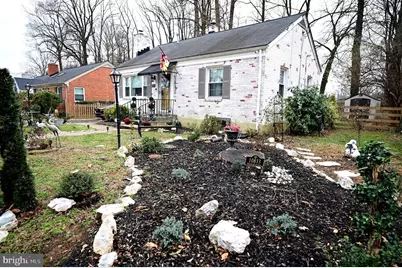 10833 Warwick Avenue, Fairfax, VA 22030 - Photo 1