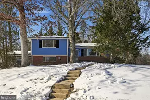 9732 St Andrews Dr, Fairfax, VA 22030 - Photo 1