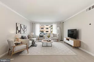 10570 Main St, Fairfax, VA 22030 - Photo 1