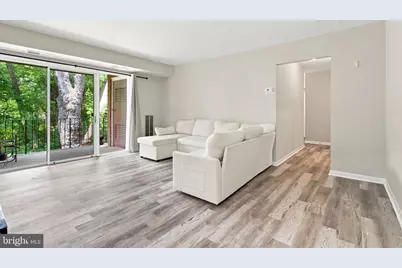3814 Lyndhurst Drive #203, Fairfax, VA 22031 - Photo 1