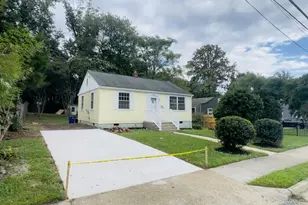 4103 Chestnut St, Fairfax, VA 22030 - Photo 1