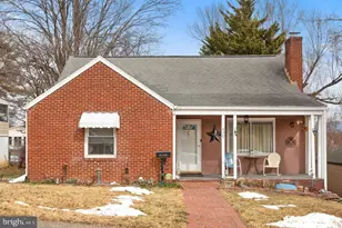 430 Sunrise Ave, Harrisonburg, VA 22801 - Photo 1