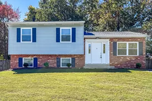 9274 Bayberry Ave, Manassas, VA 20110 - Photo 1
