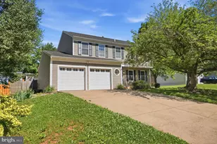 9608 Waterford Dr, Manassas, VA 20110 - Photo 2