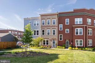 8924 Center St, Manassas, VA 20110 - Photo 1