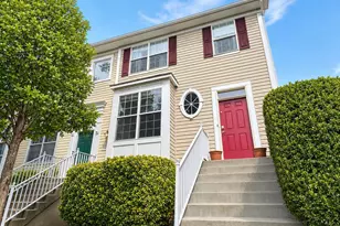 9204 Acer Ln, Manassas, VA 20110 - Photo 1