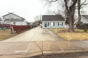 165 Cabbel Dr, Manassas Park, VA 20111 - Photo 1