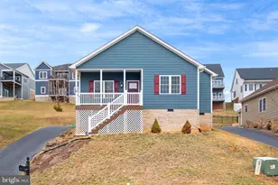 121 Beauregard Dr, Staunton, VA 24401 - Photo 1