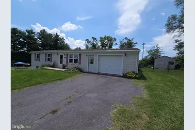 5880 Cardinal Street, Mount Jackson, VA 22842 - Photo 2