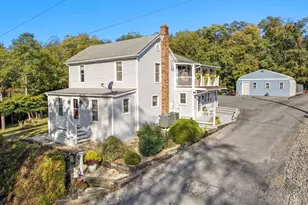 758 Honeysuckle Ave, Woodstock, VA 22664 - Photo 1