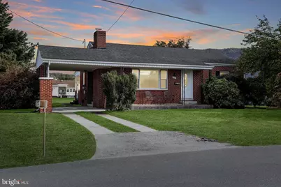 335 Royal Avenue, Strasburg, VA 22657 - Photo 1