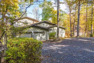 129 Fairway Dr, Basye, VA 22810 - Photo 1