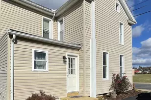 484 E Queen St, Strasburg, VA 22657 - Photo 1