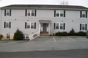 136 N Place Ln, Strasburg, VA 22657 - Photo 1