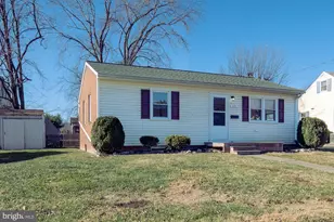 219 Virginia St, Strasburg, VA 22657 - Photo 1