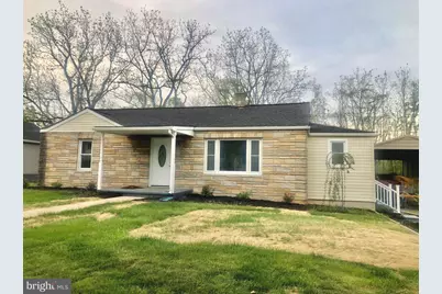 102 S Whissen Street, Edinburg, VA 22824 - Photo 1