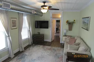 148 King Street E, Strasburg, VA 22657 - Photo 1